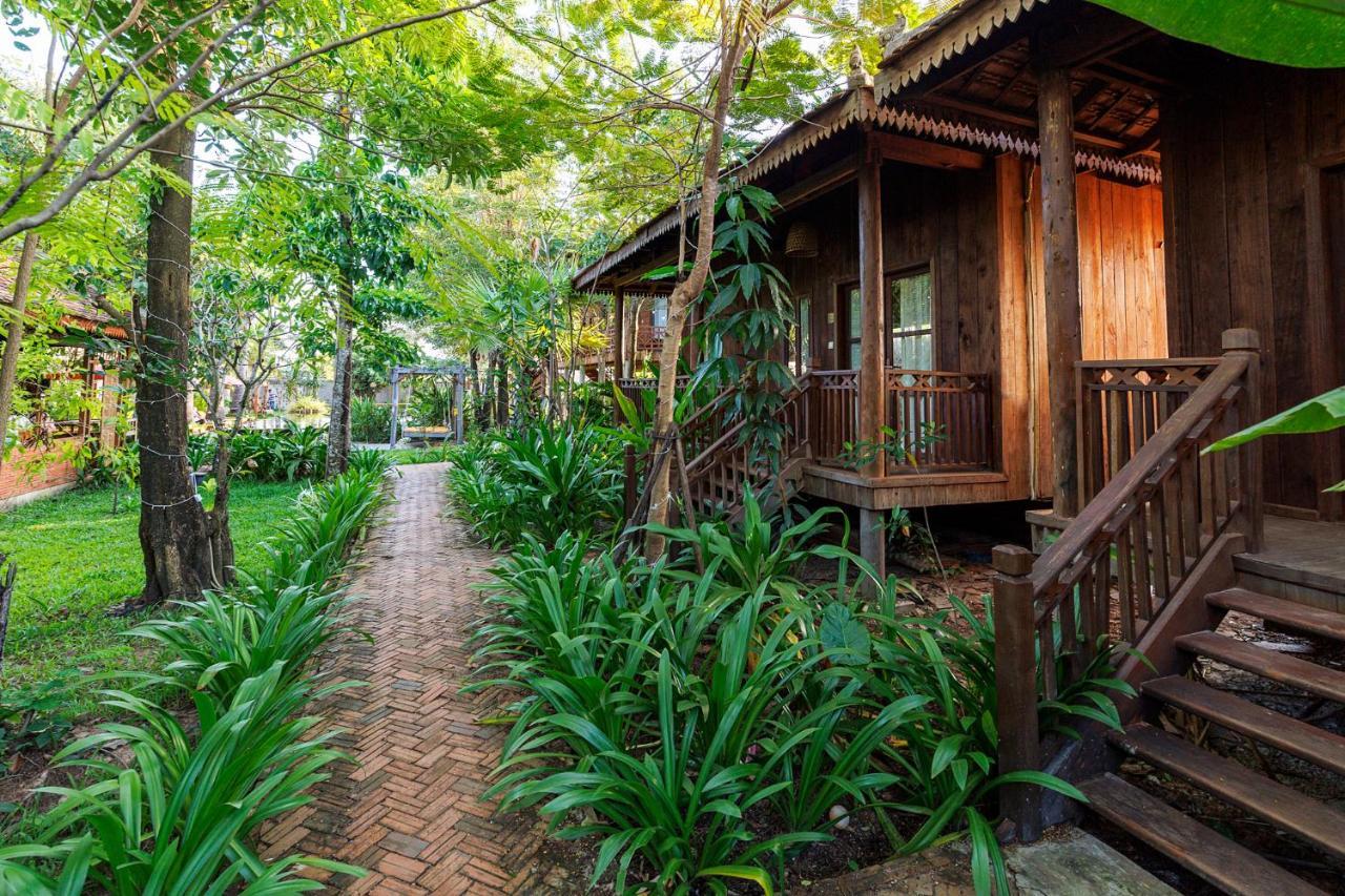 Dontrei Villa Angkor Siem Reap Extérieur photo